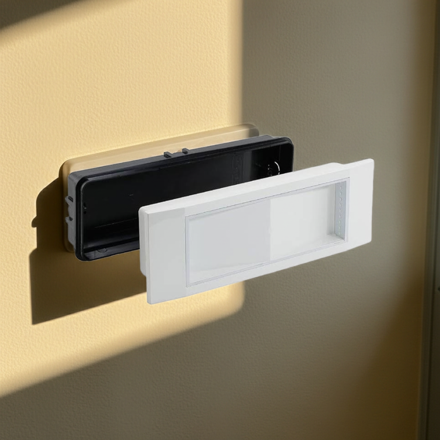 Sistema di Sicurezza 4G LTE con Lampada d'Emergenza Integrata Full HD