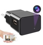 Ricarica USB Smart con Sistema di Videosorveglianza Wi-Fi Integrato